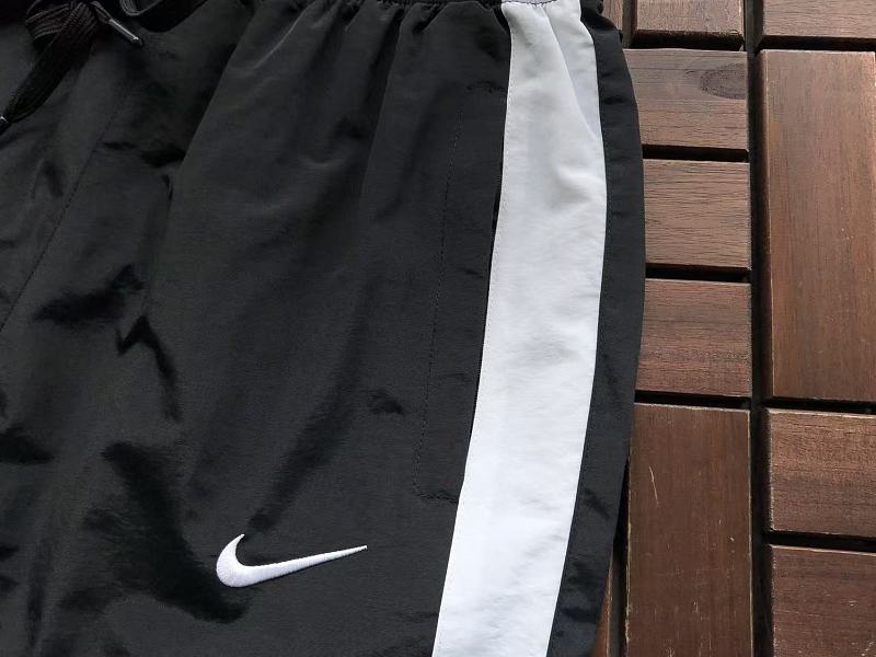 Nike Trousers 12