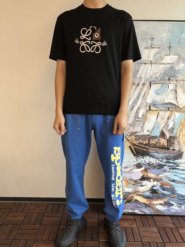 L E T-shirt · 3