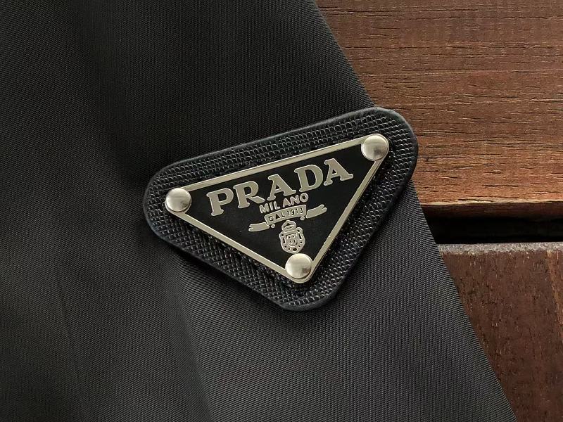 P A A Jacket 10