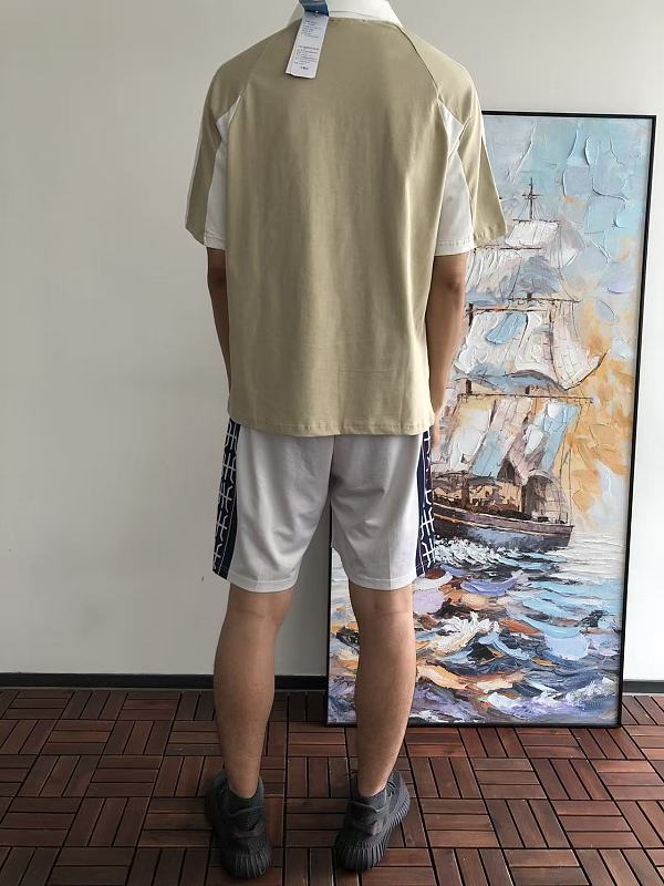 Di As T-shirt · 6