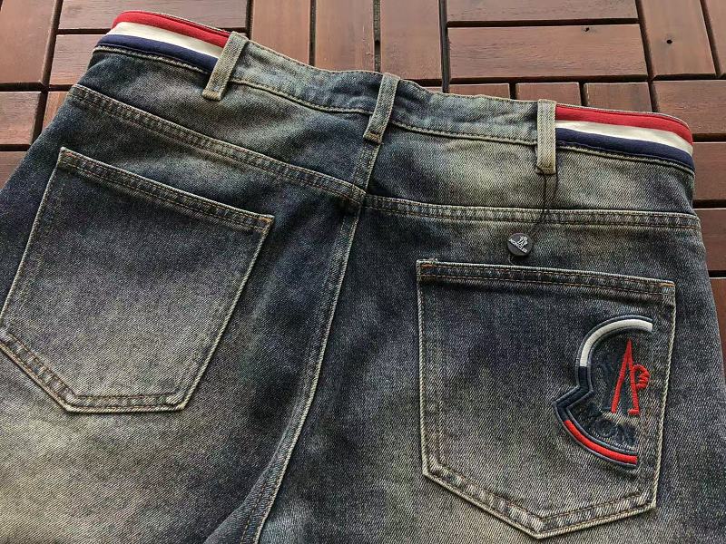 M R Jeans 8
