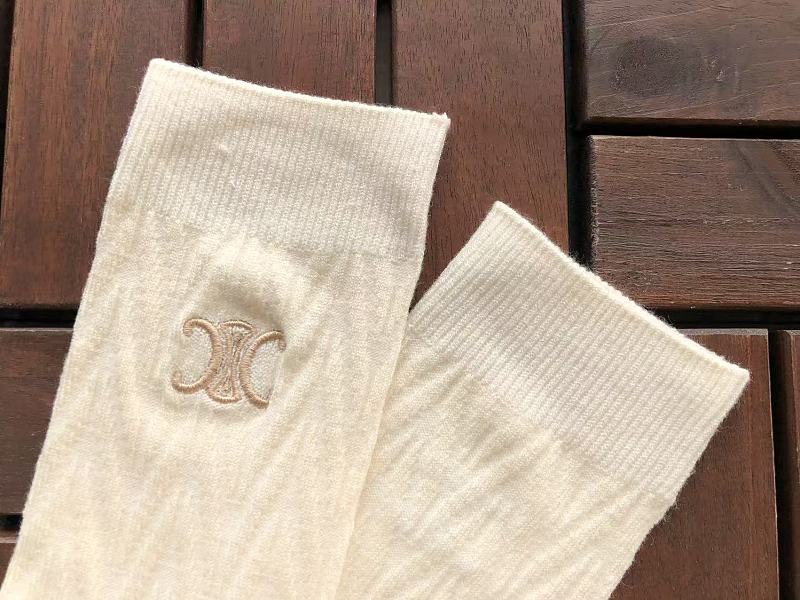 C Li E Socks · 5