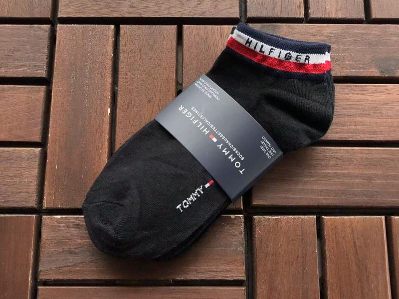 T H R Socks 7