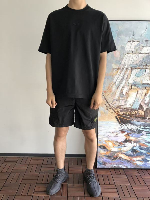 B L Ia A T-shirt 3