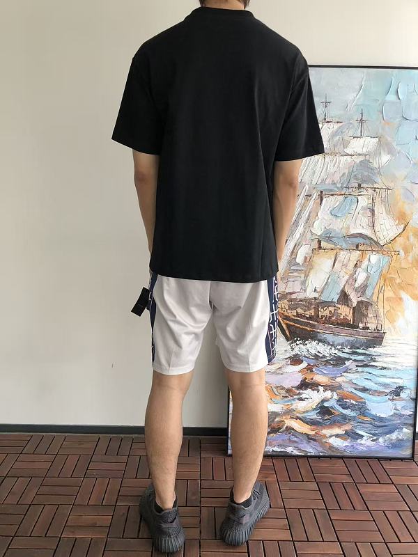 A T Yx T-shirt · 4