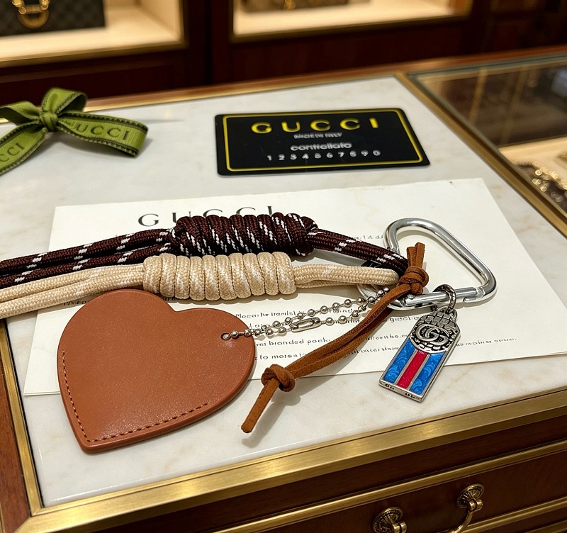 G C I Jewelry · 6