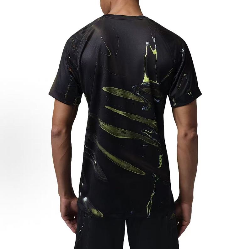 Football T-shirt · 4
