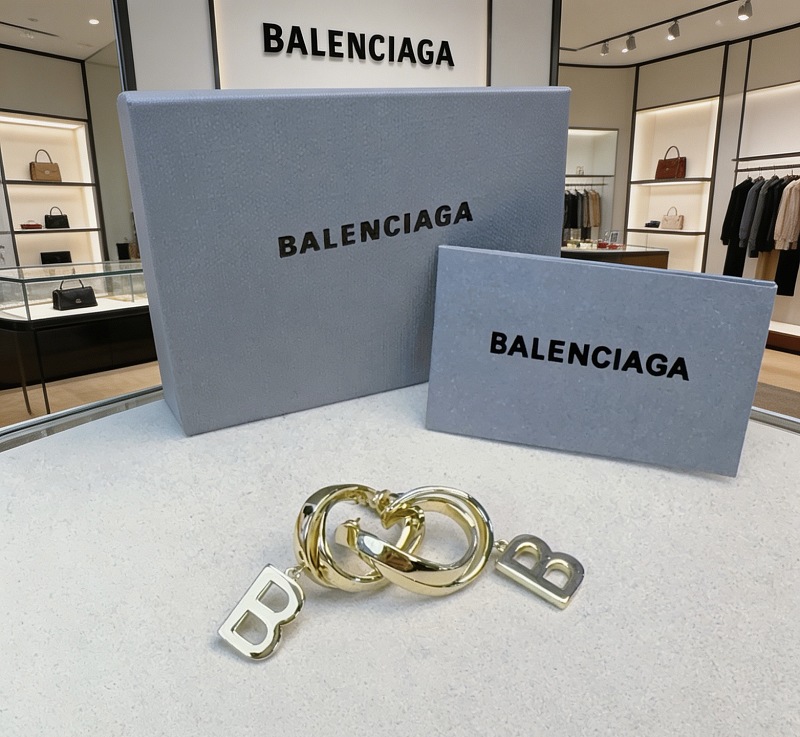 B L Ia A Jewelry · 2