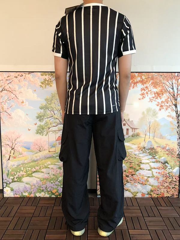 Football T-shirt · 3