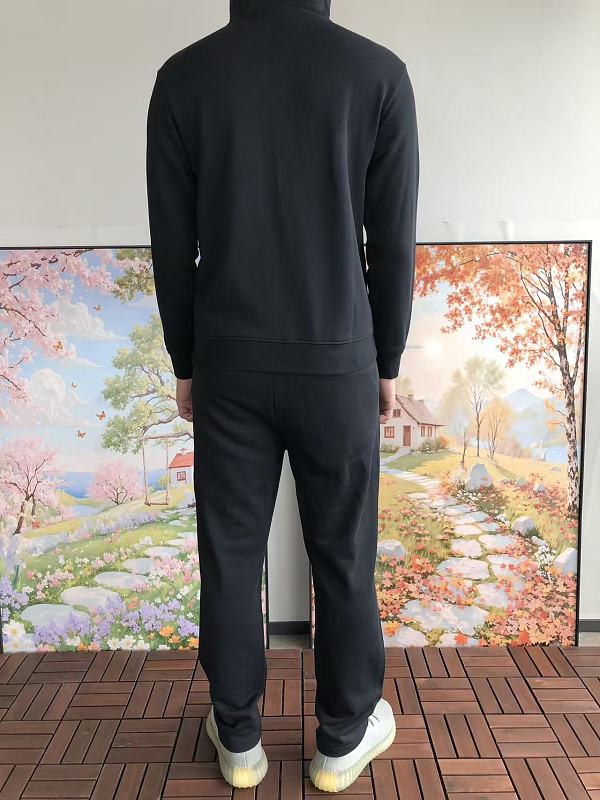 On Ru I G Hoodie · 5