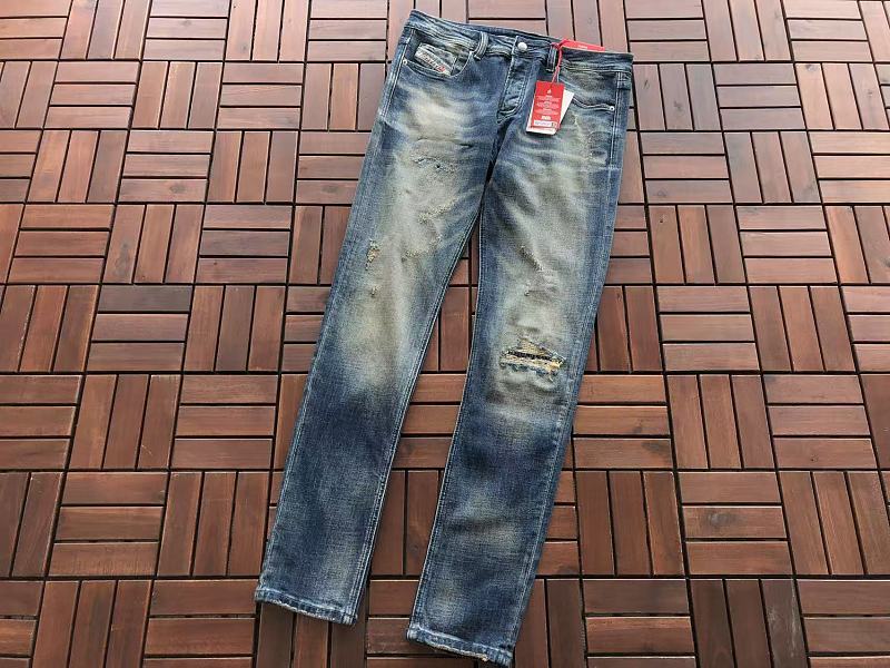 D E E Jeans · 4