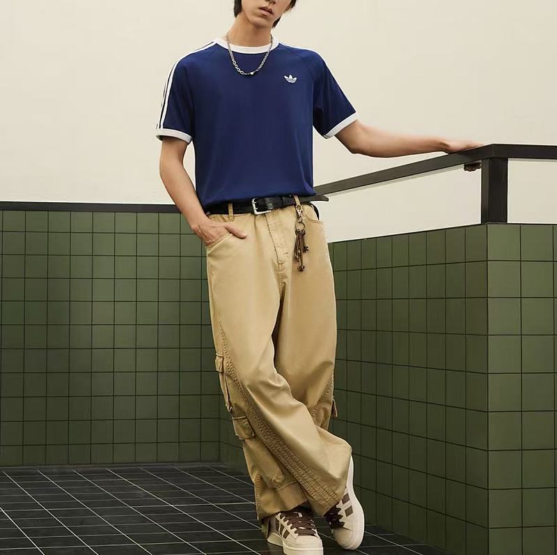 Di As T-shirt · 3