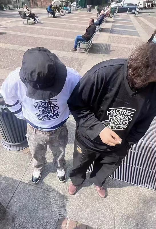 S P E E Long-sleeve · 4
