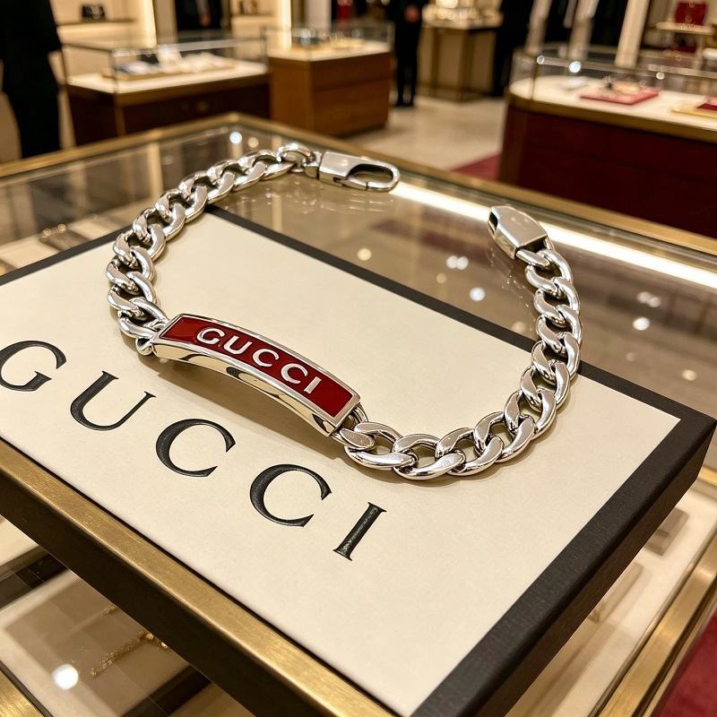 G C I Jewelry · 4