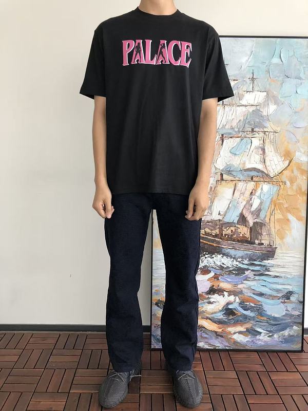 P La E T-shirt · 3