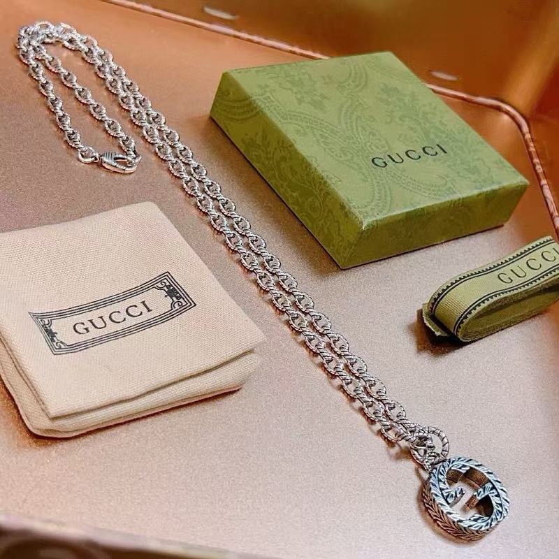 G C I Jewelry · 5