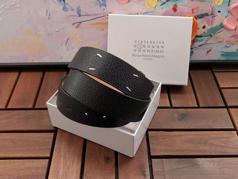 M Is N M R Ie A Belt · 3