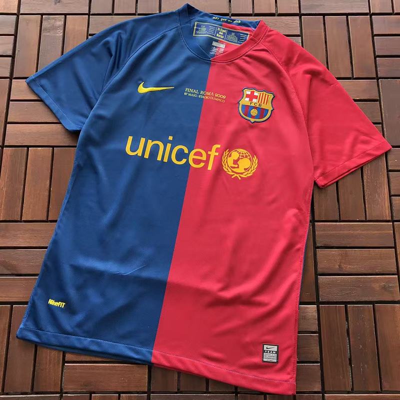 Football T-shirt · 4