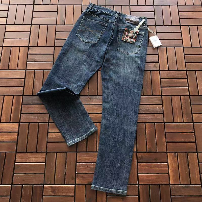 Br N L O C Ci L I Jeans · 3