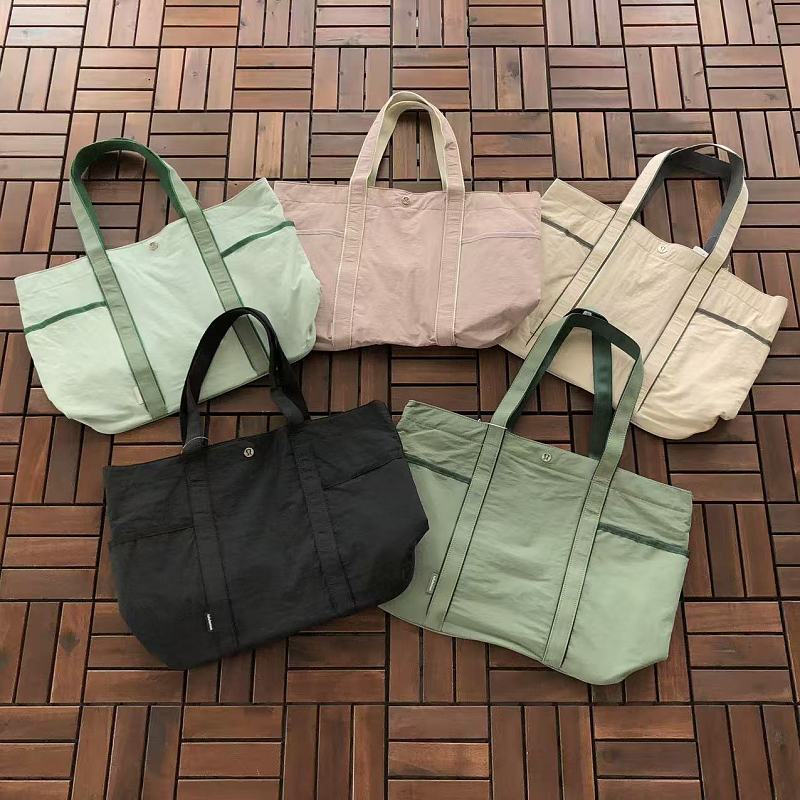 L Ul M N Bag 3
