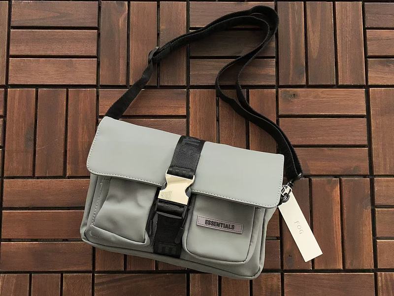 Essentials Bag 8