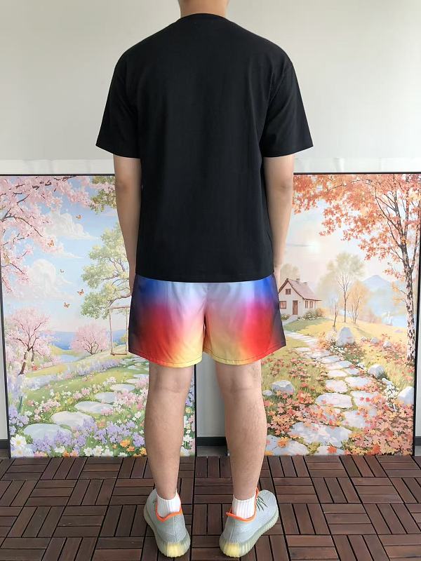 C S Bl C T-shirt · 4