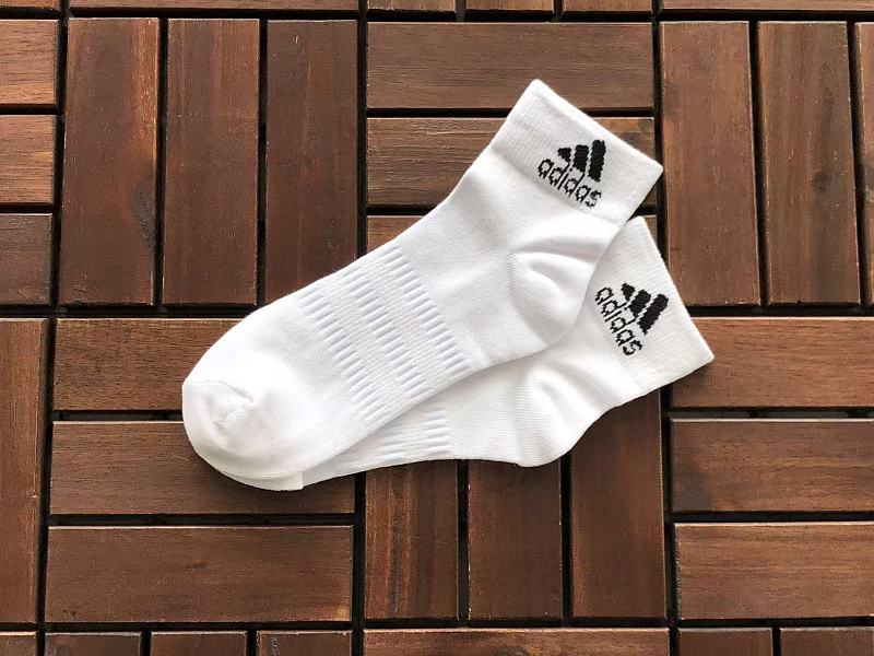 Di As Socks 5