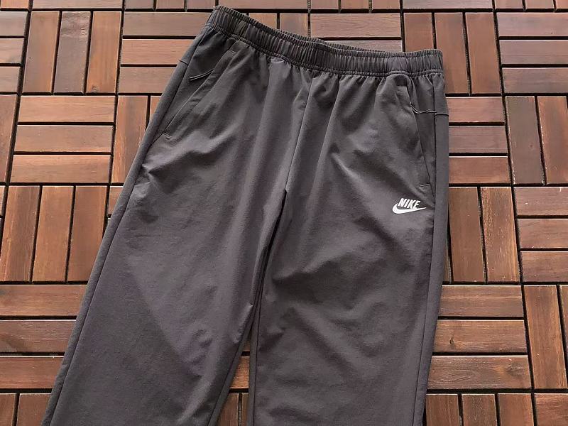 Nike Trousers 11