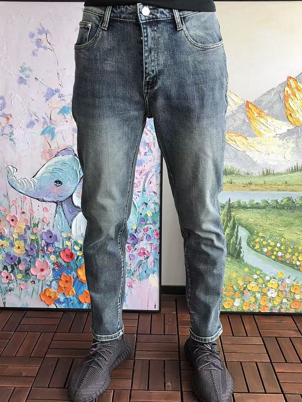 L Jeans 3