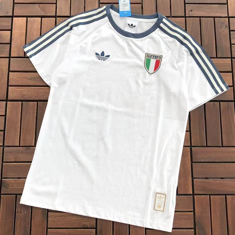 Di As T-shirt · 6