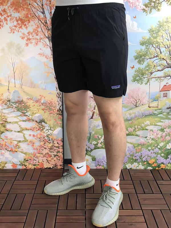 P Tag N A Shorts · 4