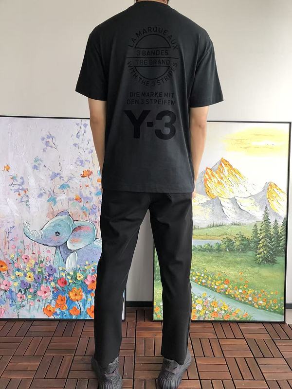 Y & Di As T-shirt · 4
