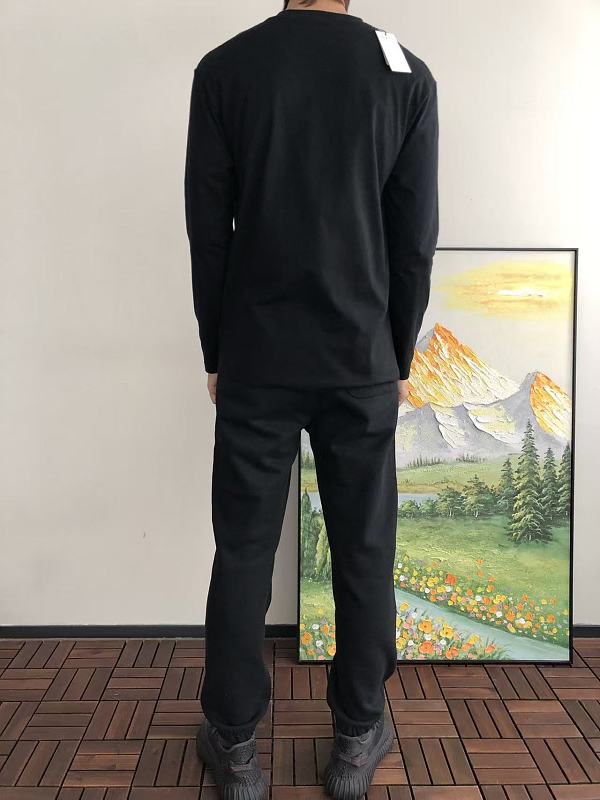T H R Long-sleeve · 5