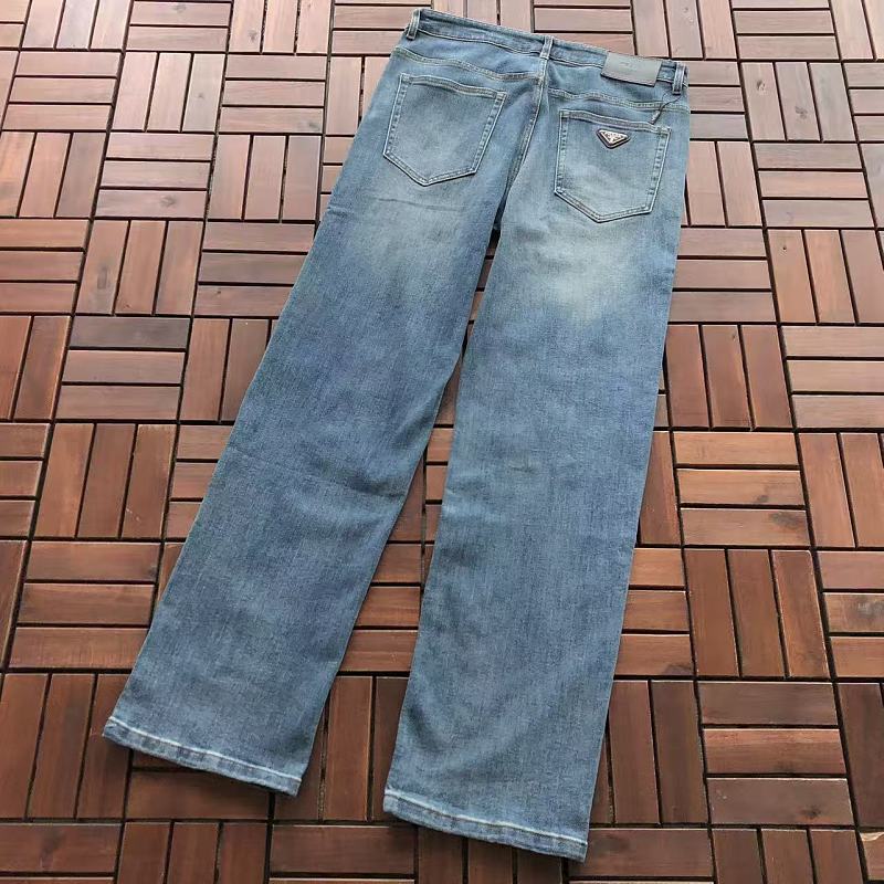 P A A Jeans · 5