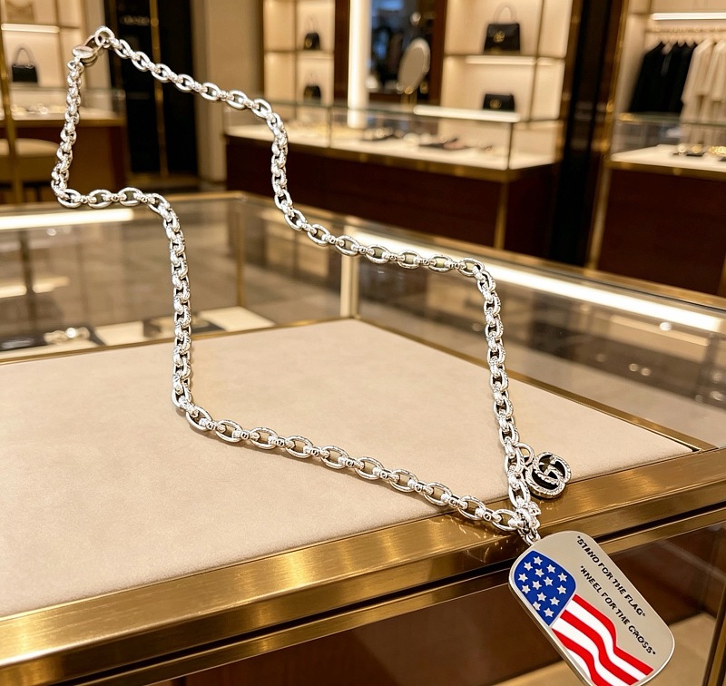 G C I Jewelry · 3