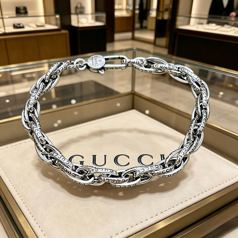 G C I Jewelry · 4