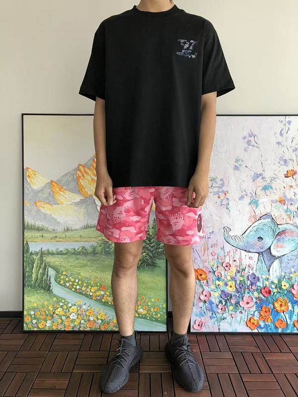 L T-shirt · 3