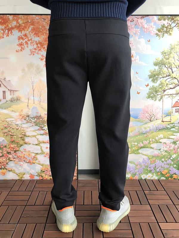H G B S Trousers · 5