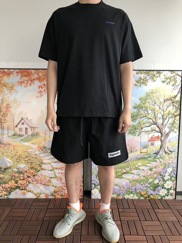 O -w Te T-shirt · 3