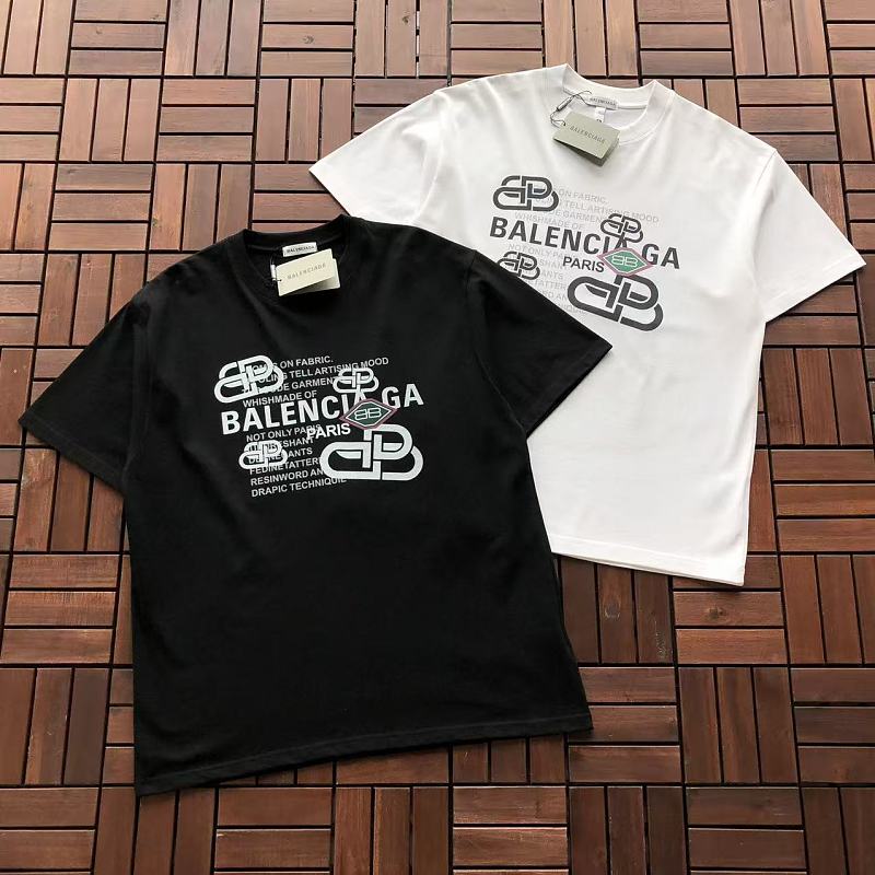 B L Ia A T-shirt · 5