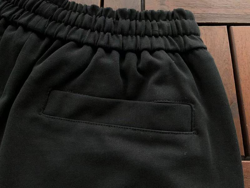 L Shorts 11