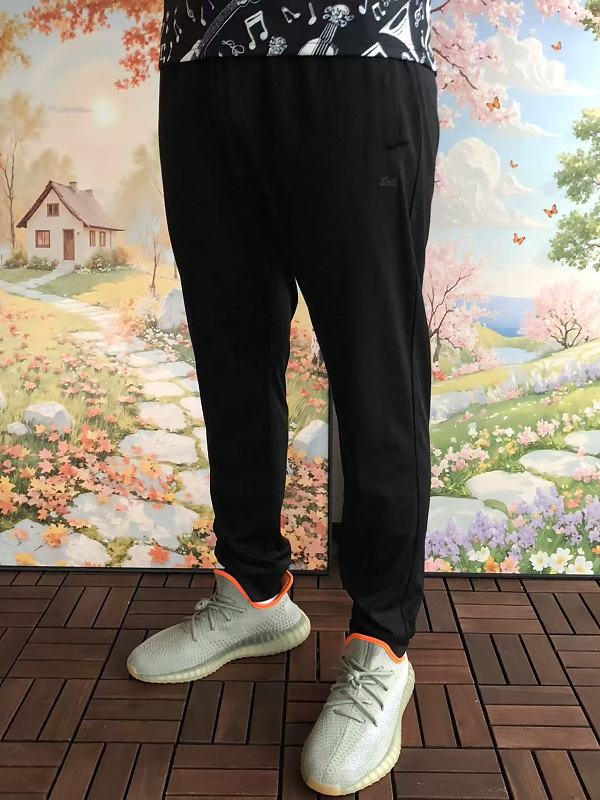 L C St Trousers · 4