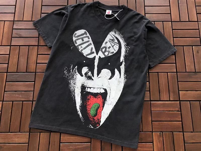 Fashion T-shirt · 6