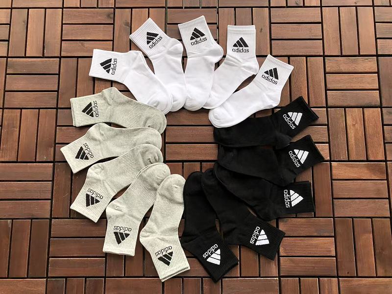 Di As Socks · 3