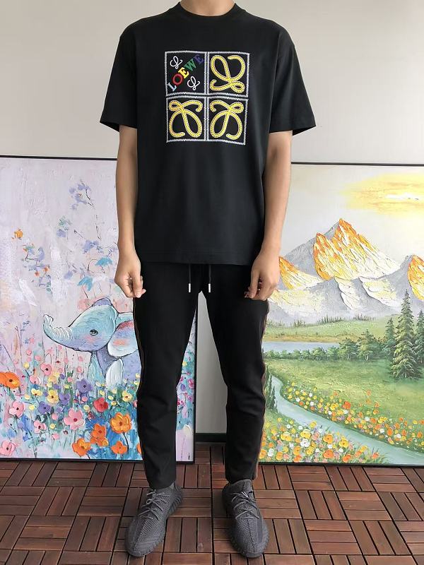 L E T-shirt 4