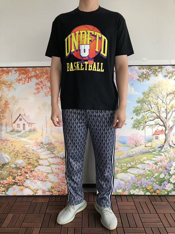 Undefeated T-shirt · 3