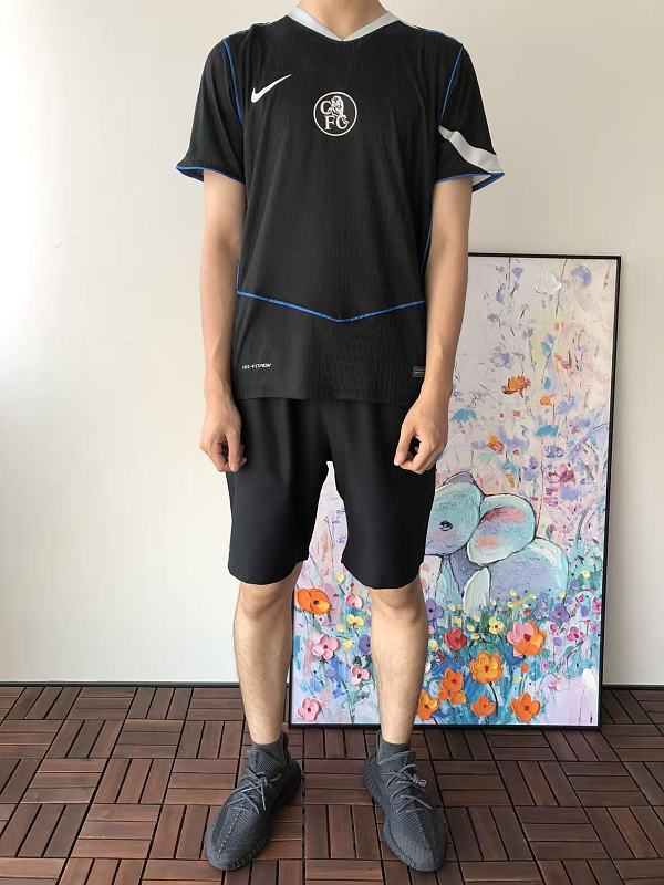 Football T-shirt · 4