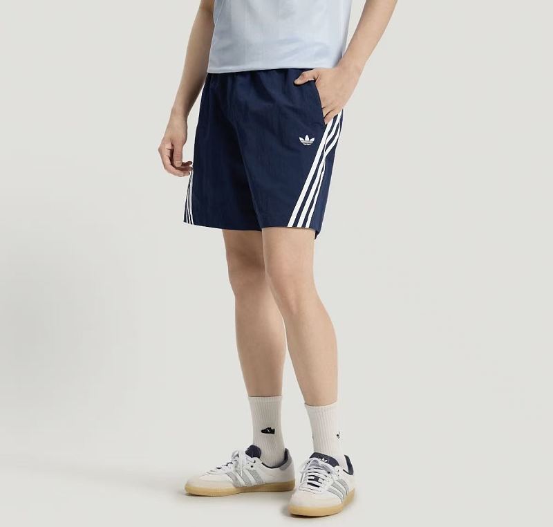 Di As Shorts
