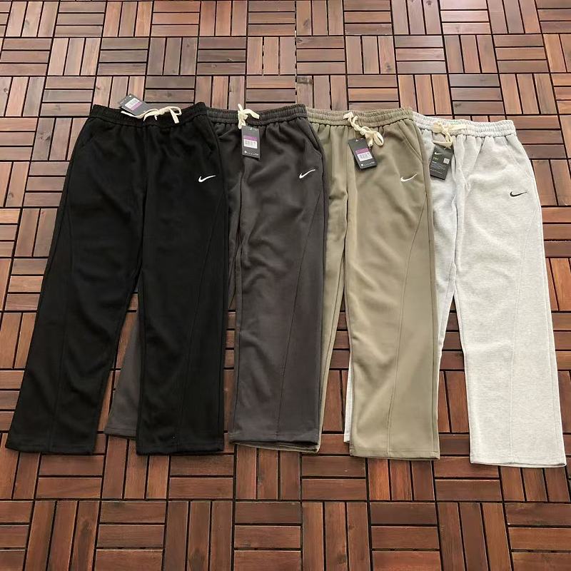 Nike Trousers 4