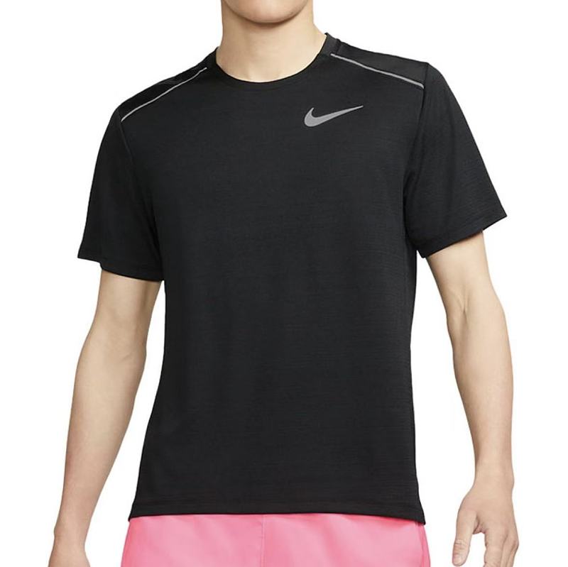 Nike T-shirt · 6